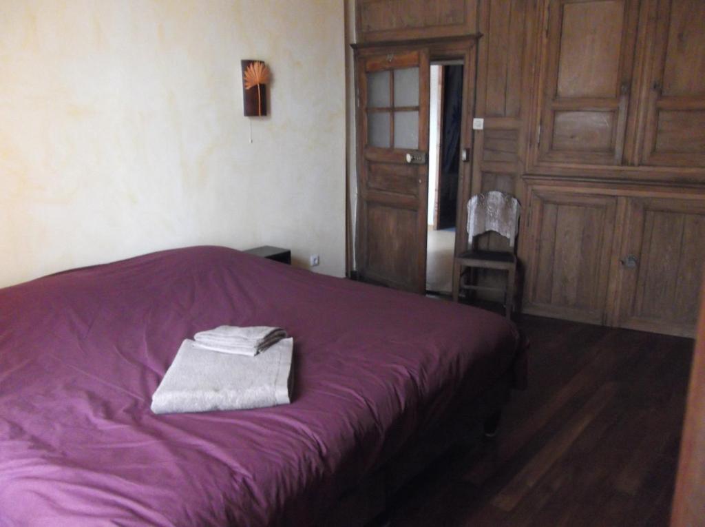 Bed and Breakfast La Ferme Des 3 Suissesses Saint-Paul  Habitación foto